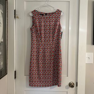 Sleeveless, knee length, geometric pattern dress